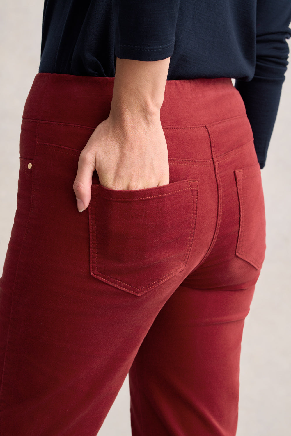 Bengajean® Velvet Straight Leg - Scarlet