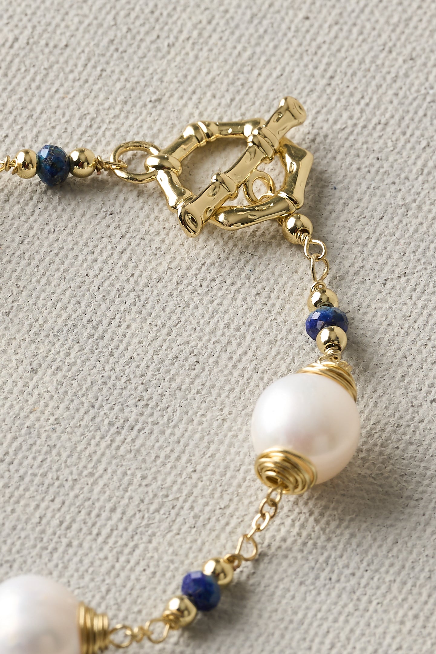 Scattered Pearl Bracelet -Navy