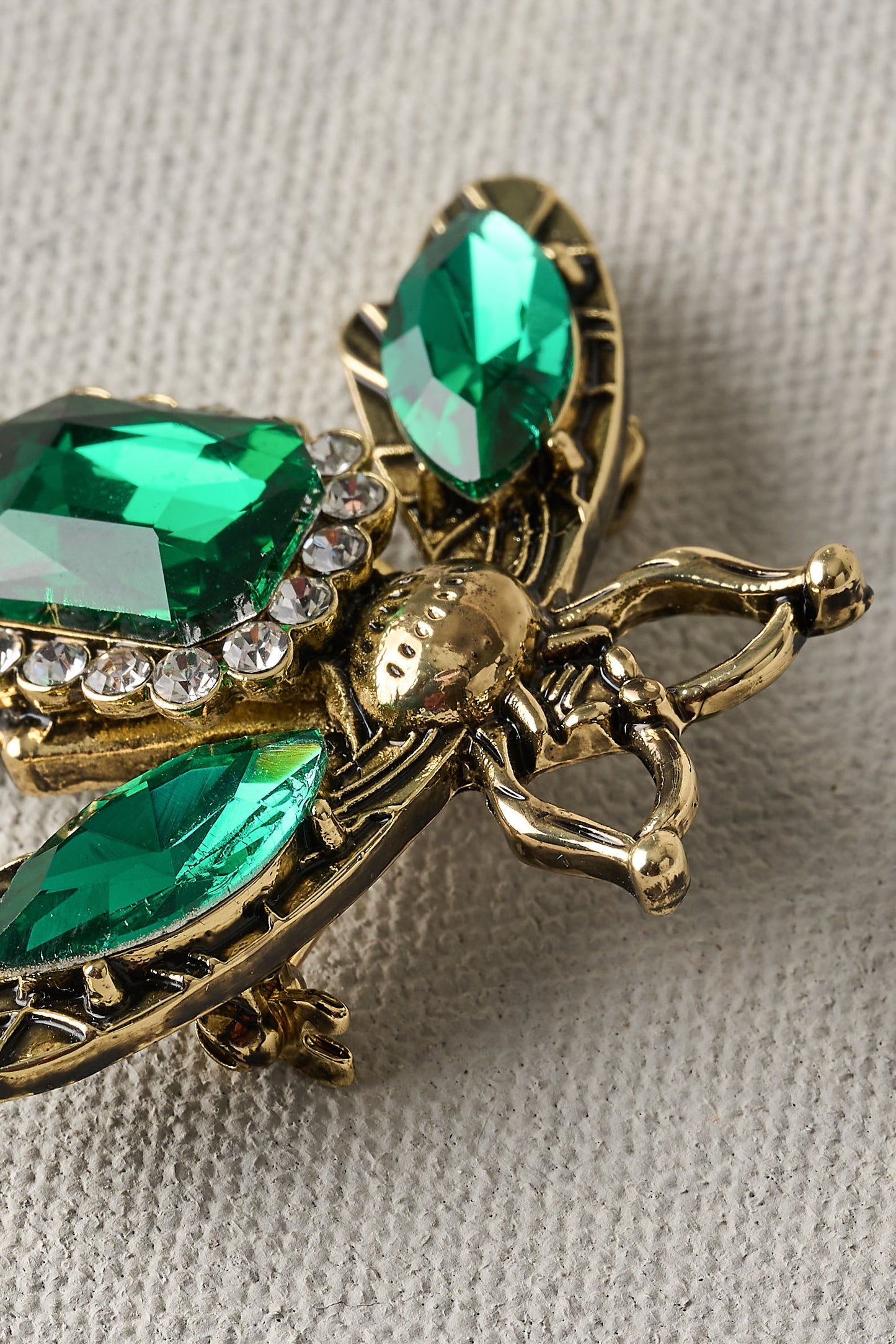 Bejewelled Bee Brooch - Emerald
