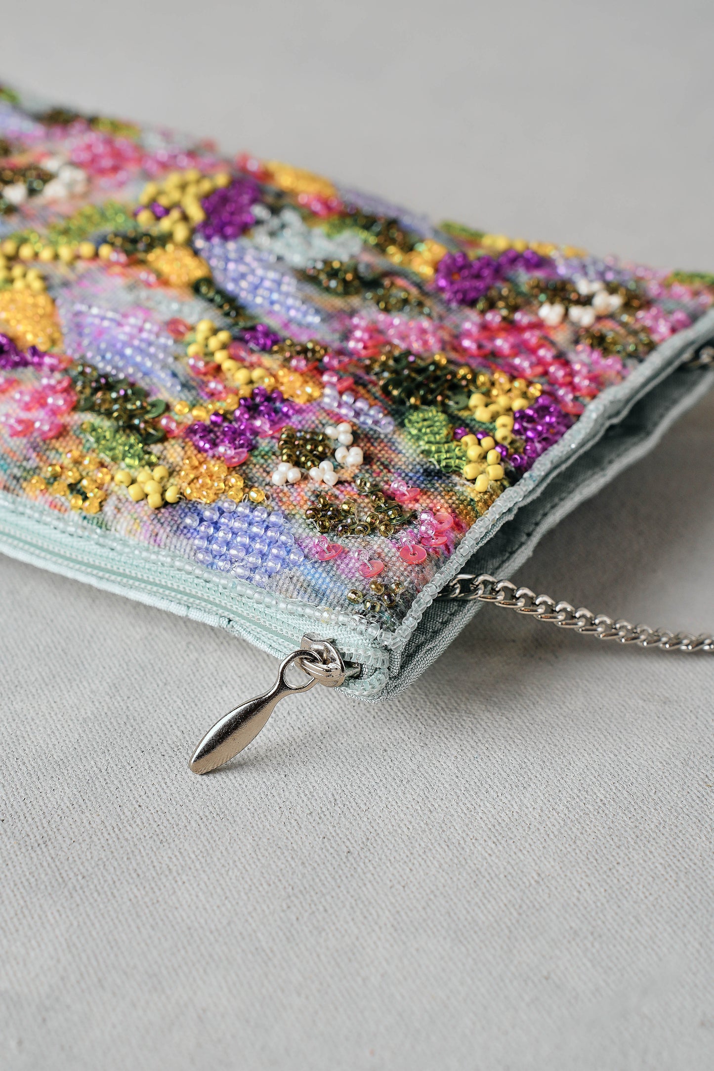 Meadow Print Mini Clutch – Multicolour