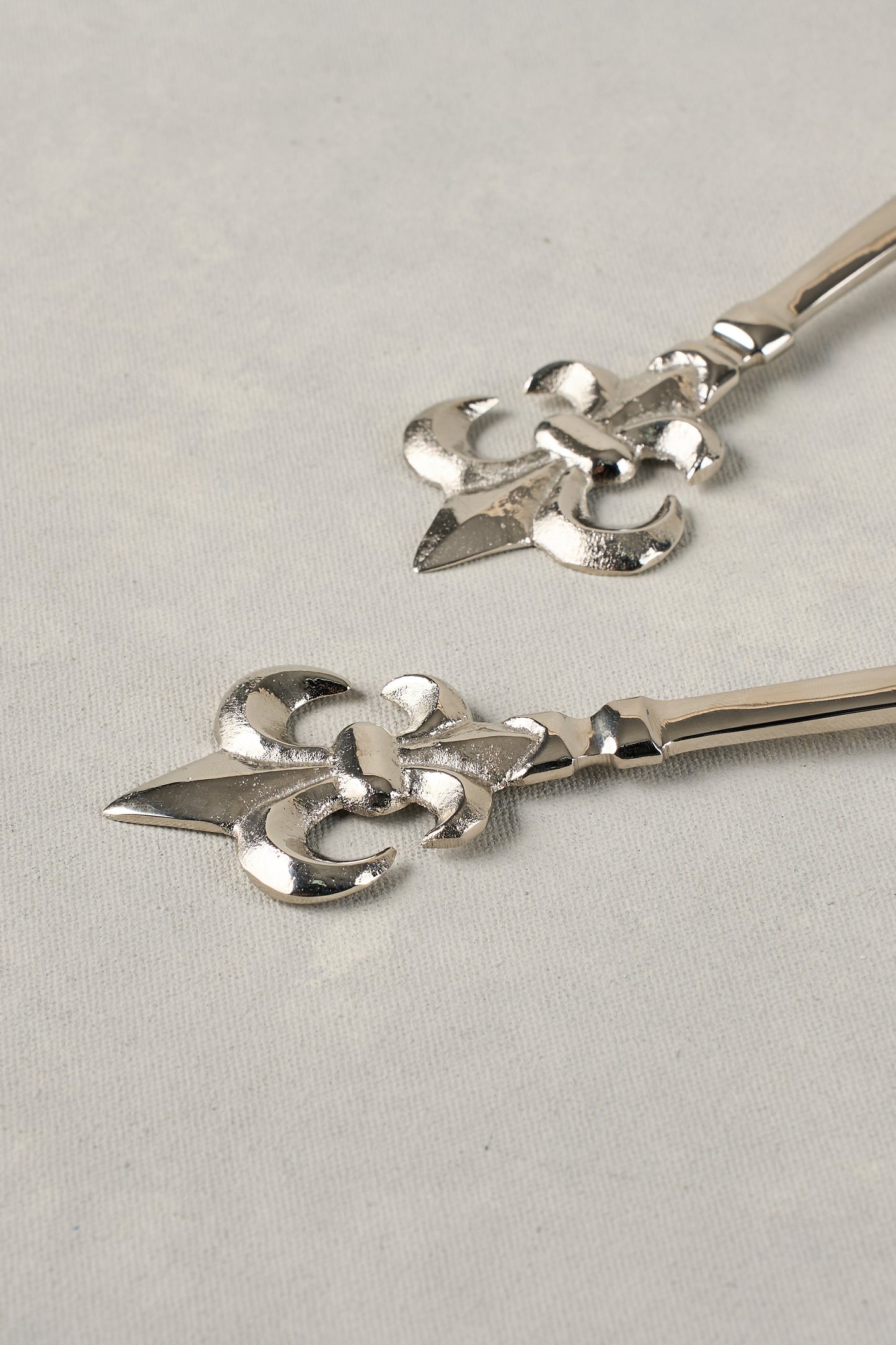 Fleaur De Lys Salad Servers