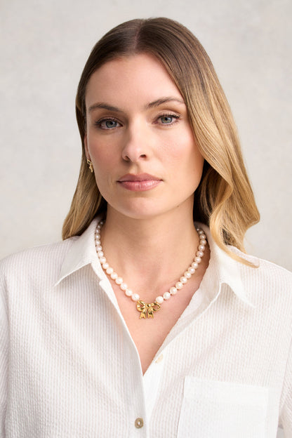 Pearl Bow Necklace - Cream