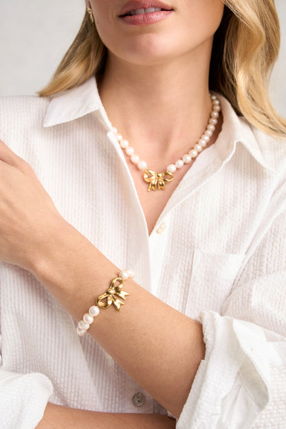 Pearl Bow Bracelet - Cream & Gold