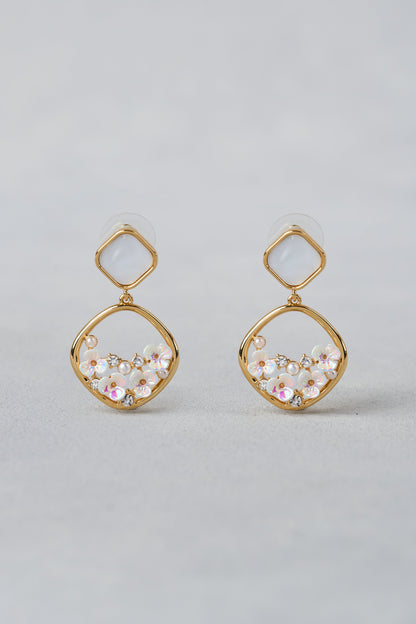 Floral Garden Earrings – Cream