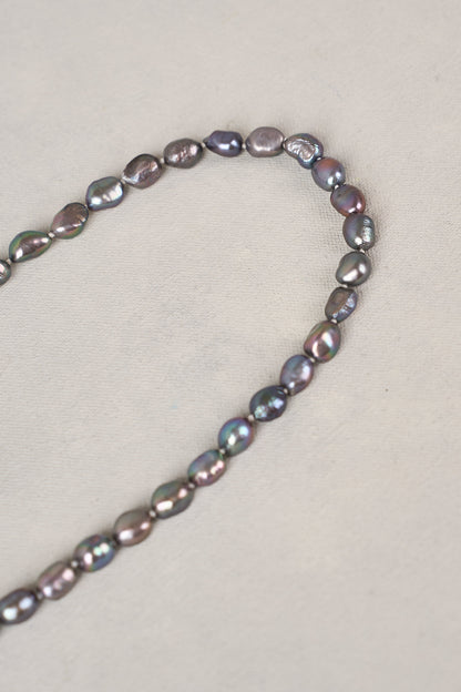 Metallic Noir Pearl Necklace - Multicolour